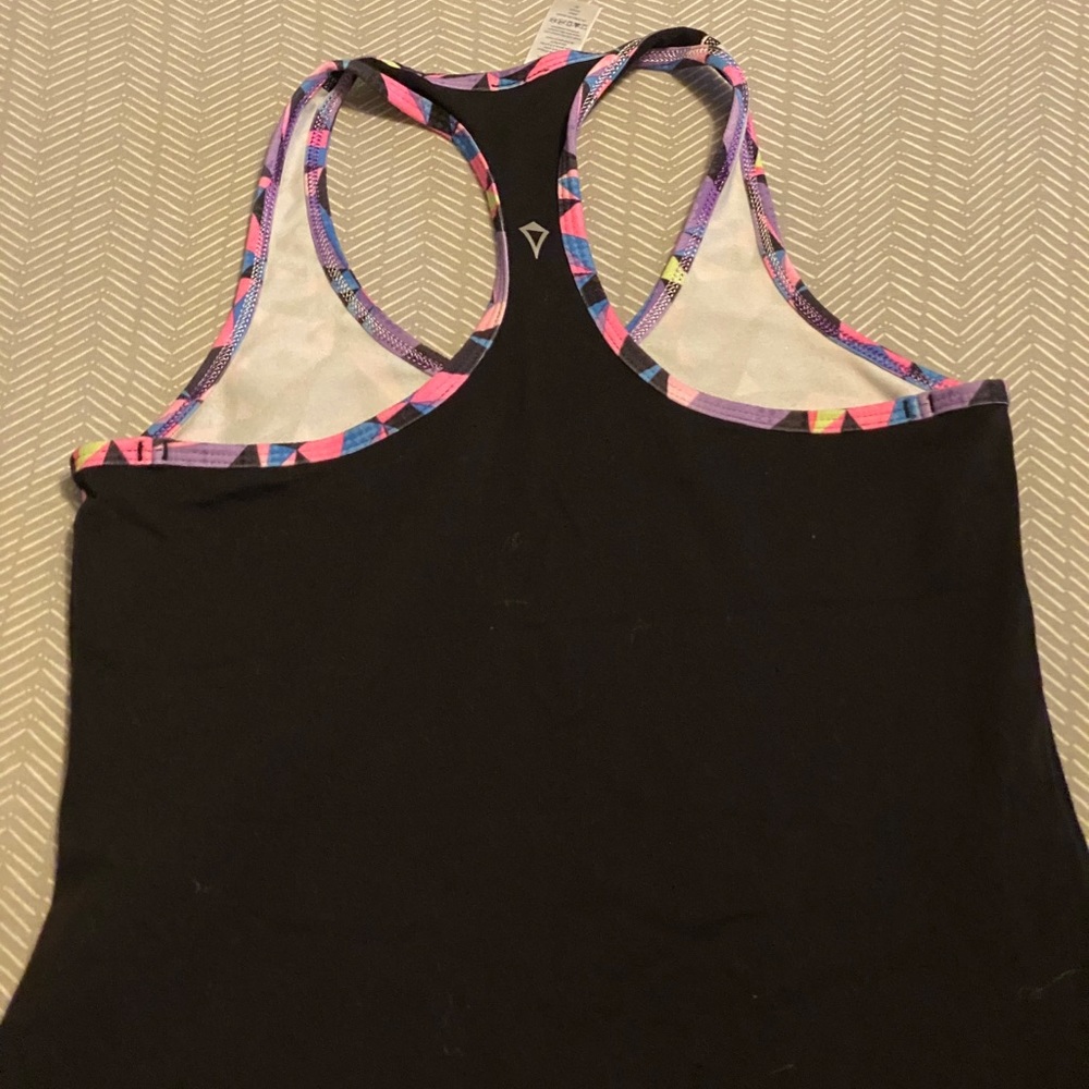 ivivva tank